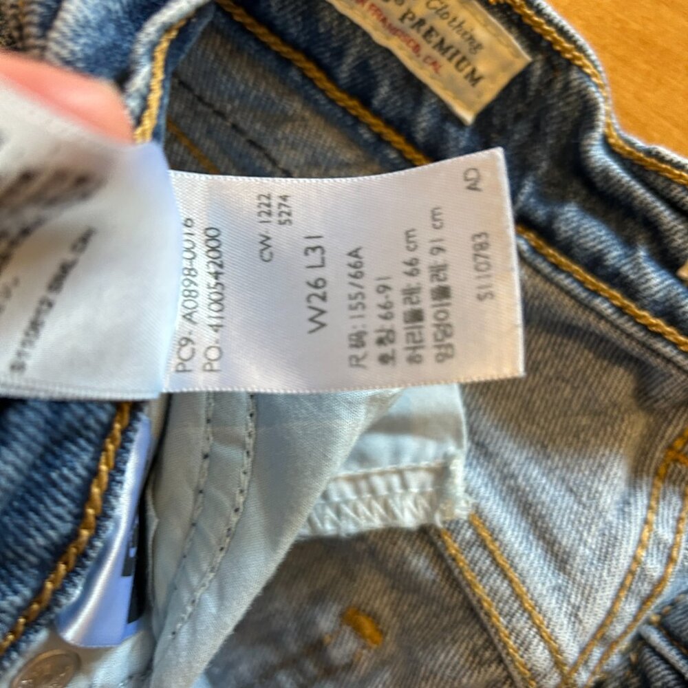 Free People Levi's 70's High Slim Straight Jeans 26 - Picture 6 of 7